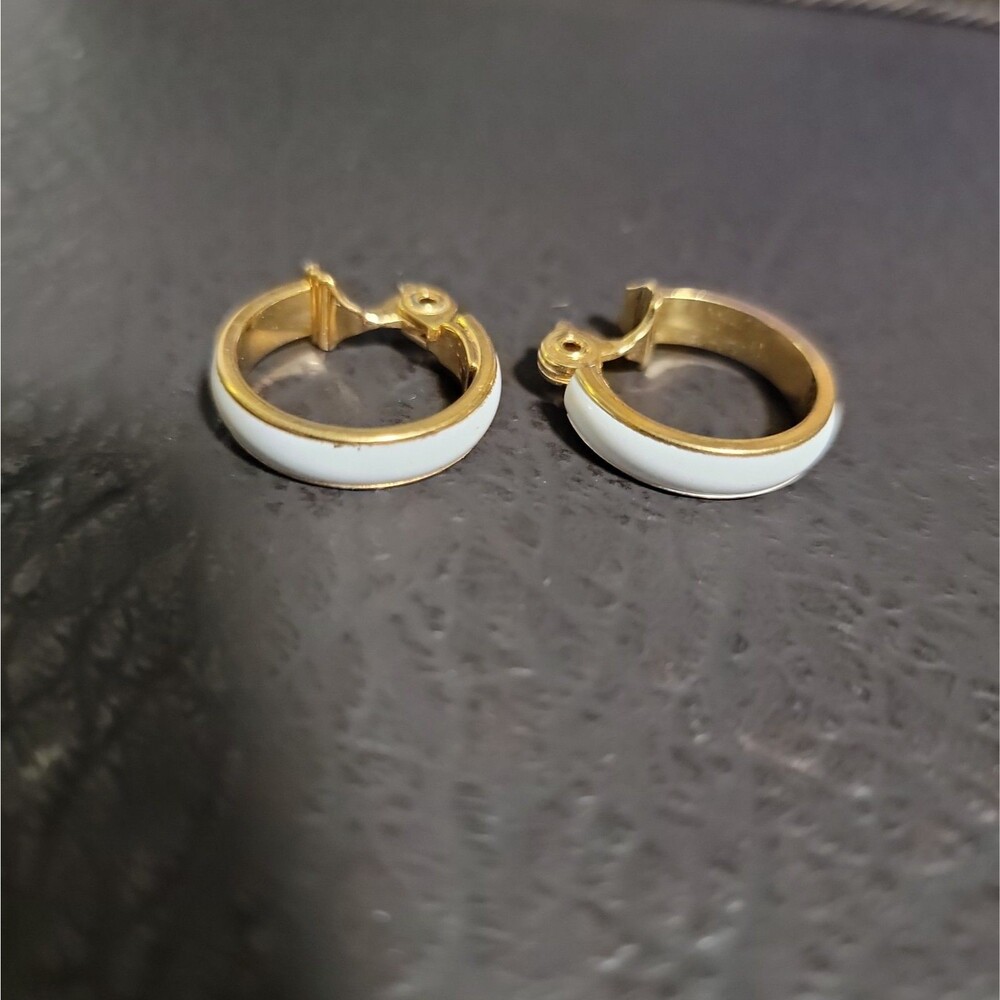 Vintage Trifari Crown White Acrylic & Gold Tone White Clipon Hoop Earrings